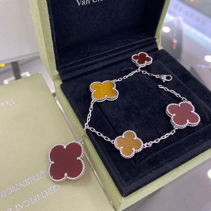 [Violet JW]CLOVER 5 MOTIFS SIVLER CARNELIAN TIGER EYE BRACELET