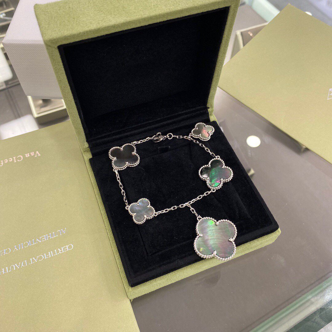 [Violet JW]CLOVER 5 MOTIFS SIVLER DARK MOP BRACELET