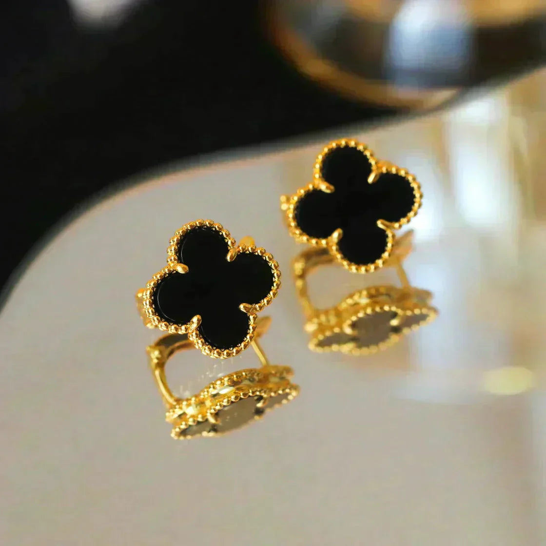 [Violet JW]CLOVER MEDIUM 1 MOTIFS  ONYX STUD EARRINGS