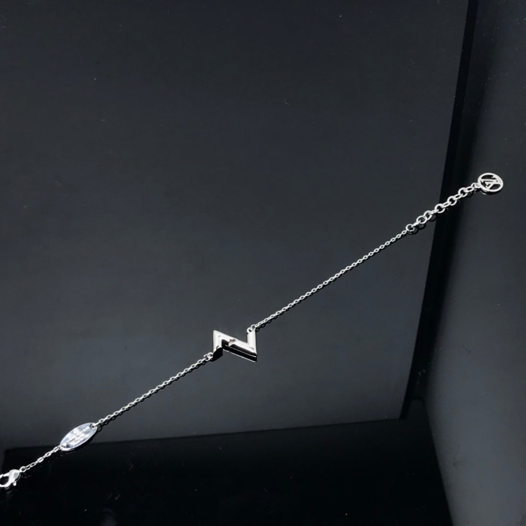 [Violet JW]VOLT LV LOGO BRACELET