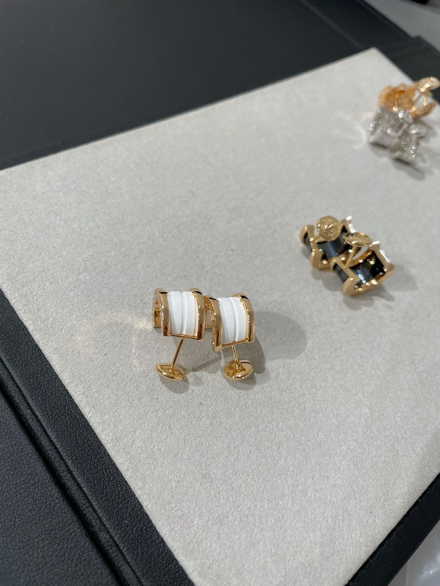 [Violet JW]ZERO 1 PINK GOLD CERAMIC EARRINGS