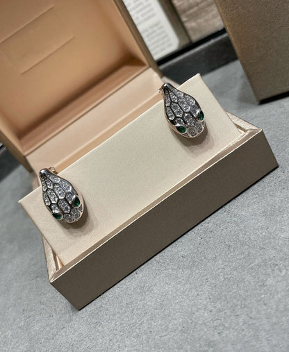 [Violet JW]SERPENT DIAMOND STUD EARRINGS