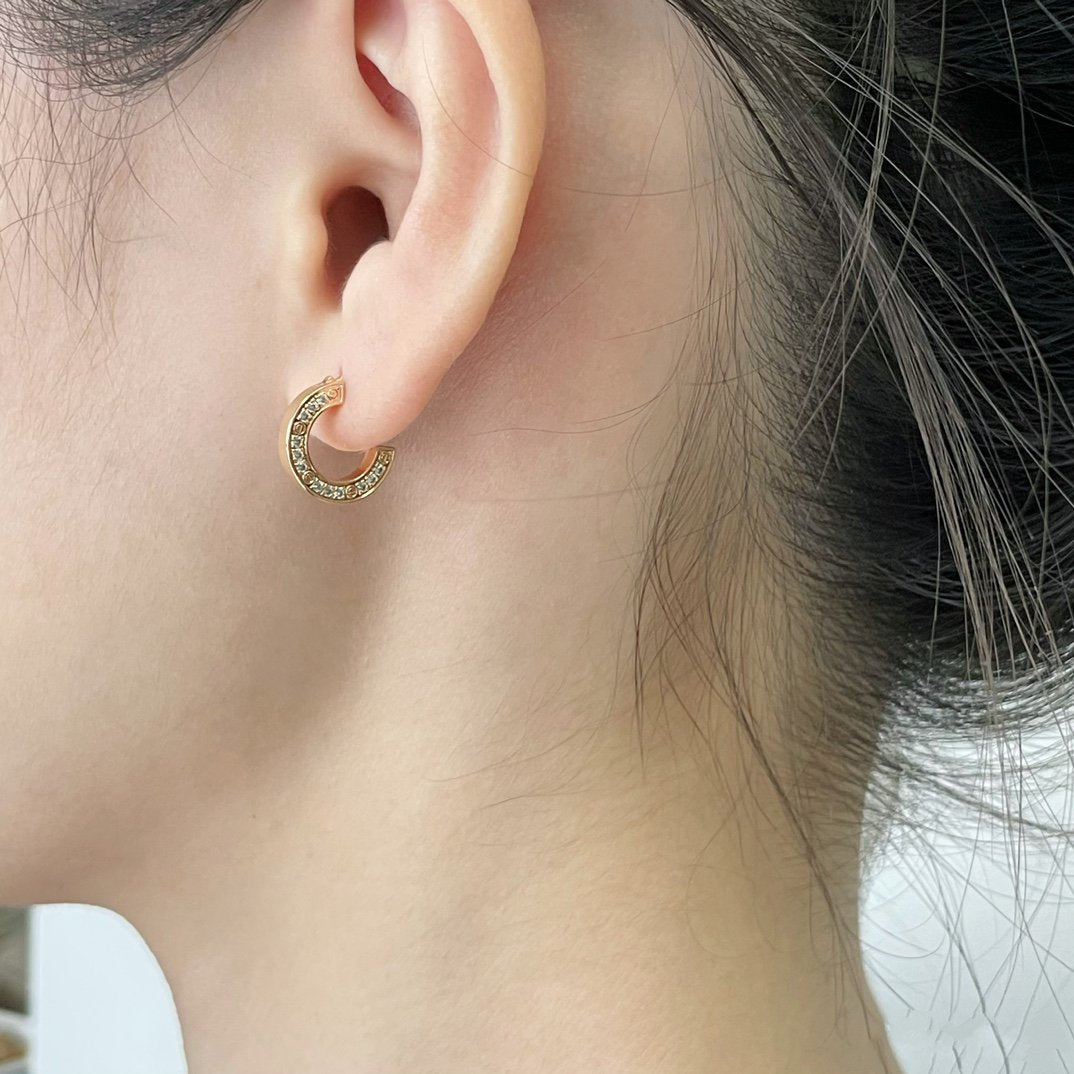 [Violet JW]LOVE DIAMOND EARRINGS