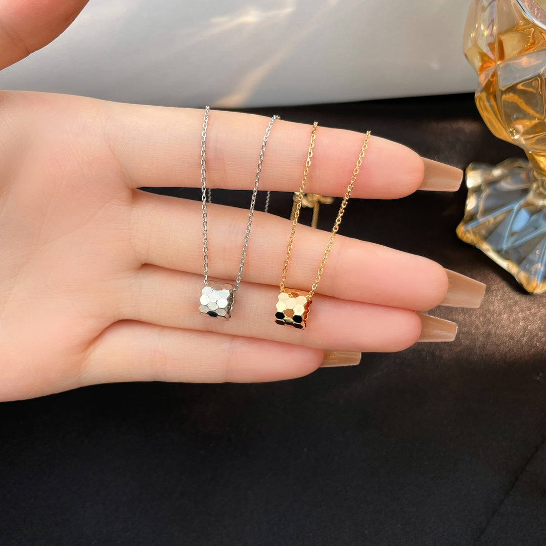 [Violet JW]BEE MINI NECKLACE