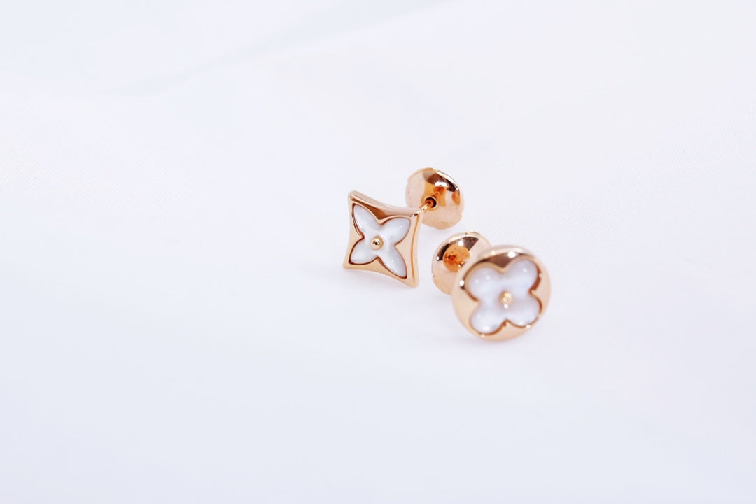 [Violet JW]STAR AND SUN PINK GOLD MOP STUD EARRINGS