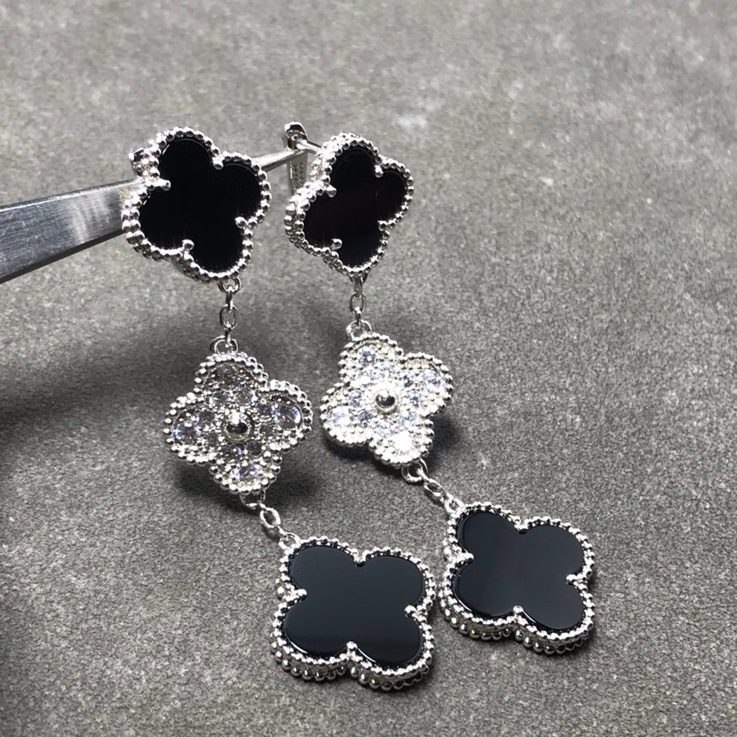 [Violet JW]CLOVER 3 MOTIF DIAMOND ONYX SILVER EARRINGS