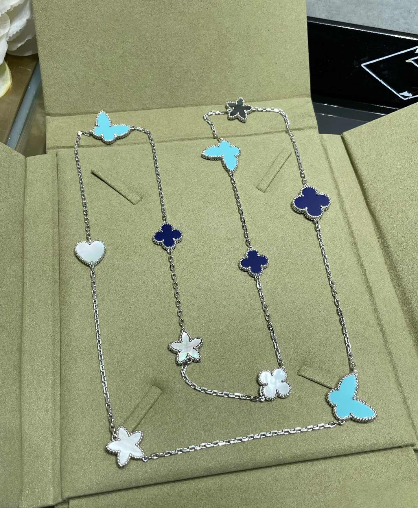 [Violet JW]LUCKY CLOVER SILVER 11 MOTIF NECKLACE