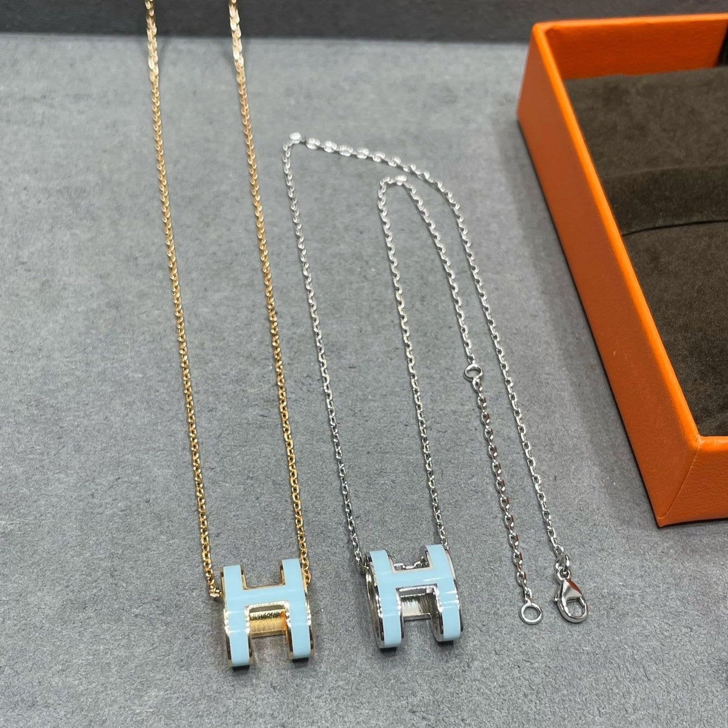 [Violet JW]POP H SKY BLUE NECKLACE