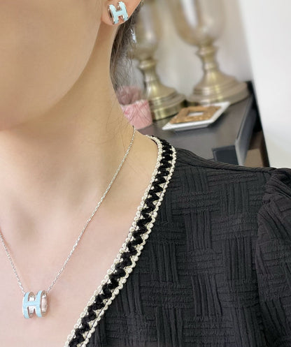 [Violet JW]POP H SKY BLUE STUD EARRINGS