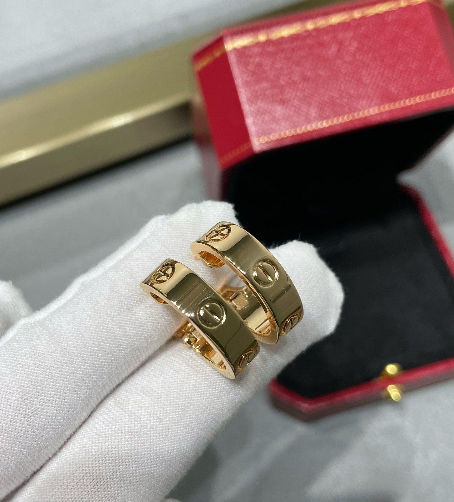 [Violet JW]LOVE 5.5MM EARRINGS