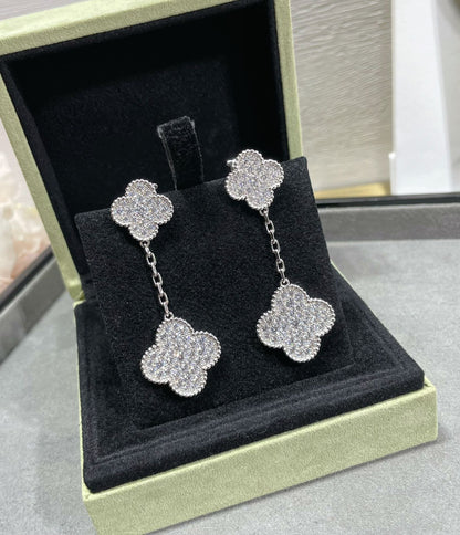 [Violet JW]CLOVER 2 MOTIFS DIAMOND PAVED SILVER EARRINGS