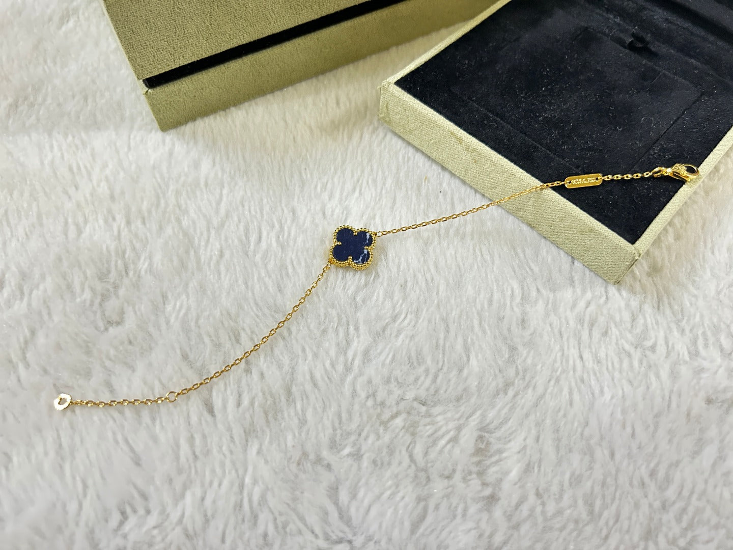 [Violet JW]CLOVER 1 MOTIF PIETERSITE BRACELET