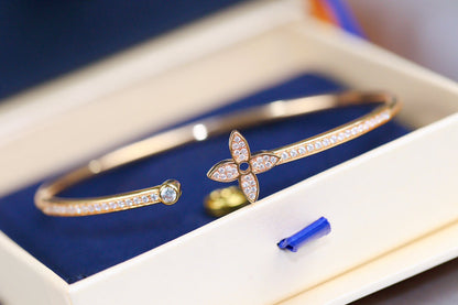[Violet JW]IDYLLE PINK GOLD OPEN BRACELET DIAMOND PAVED