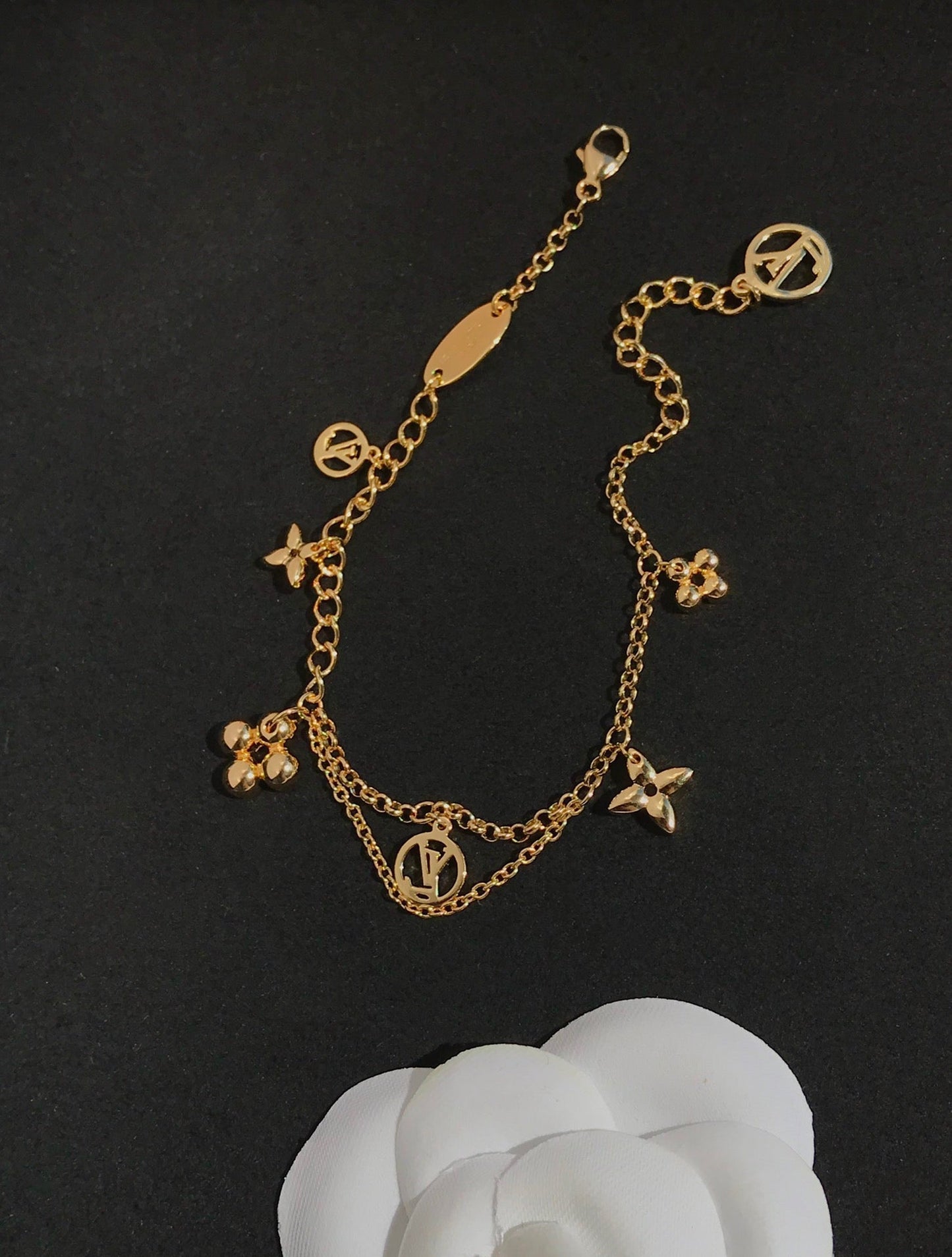 [Violet JW]BLOOMING PINK GOLD MOP BRACELET