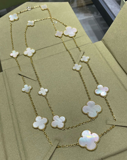 [Violet JW]CLOVER 16 MOTIF WHITE MOP GOLD NECKLACE