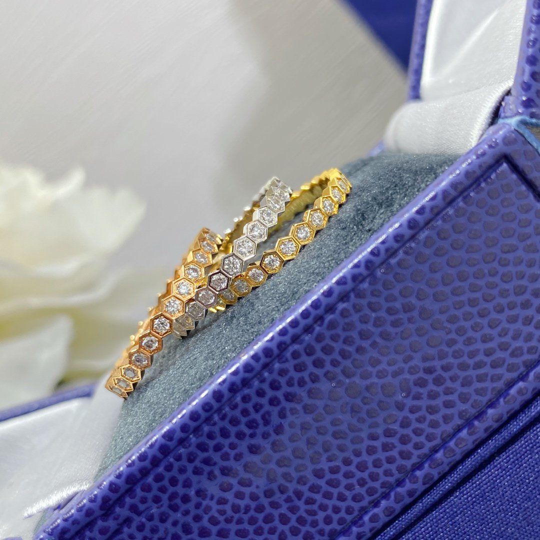 [Violet JW]BEE LOVE DIAMOND PAVED SMALL RING