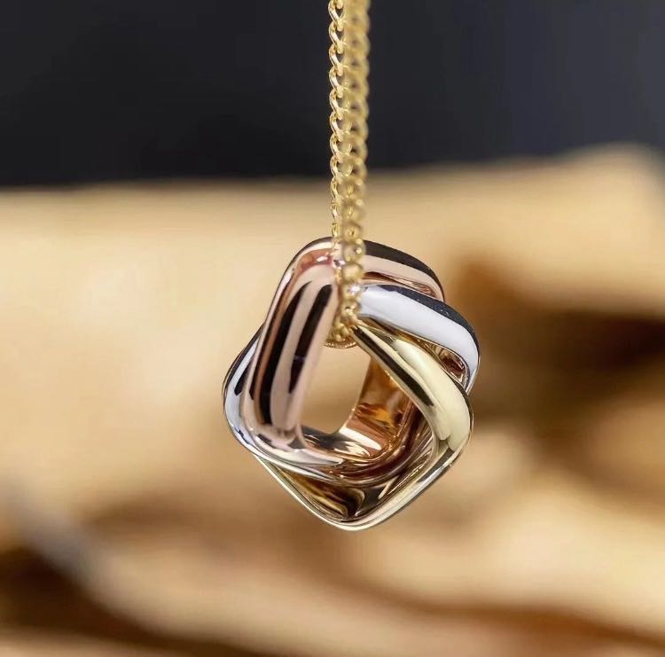 [Violet JW]TRINITY NECKLACE GOLD SMALL MODEL