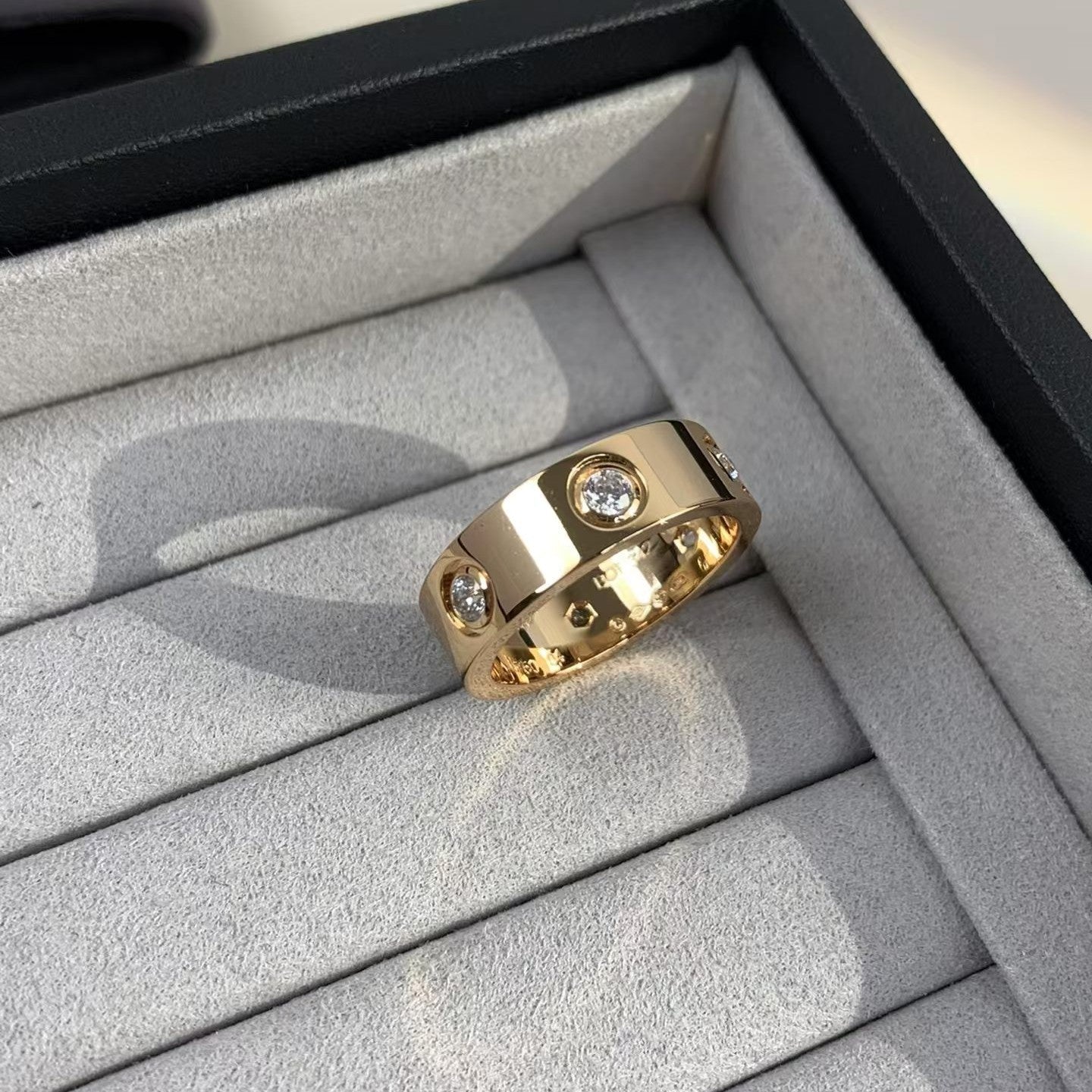 [Violet JW]LOVE RING 5.5MM 6 DIAMONDS PINK GOLD