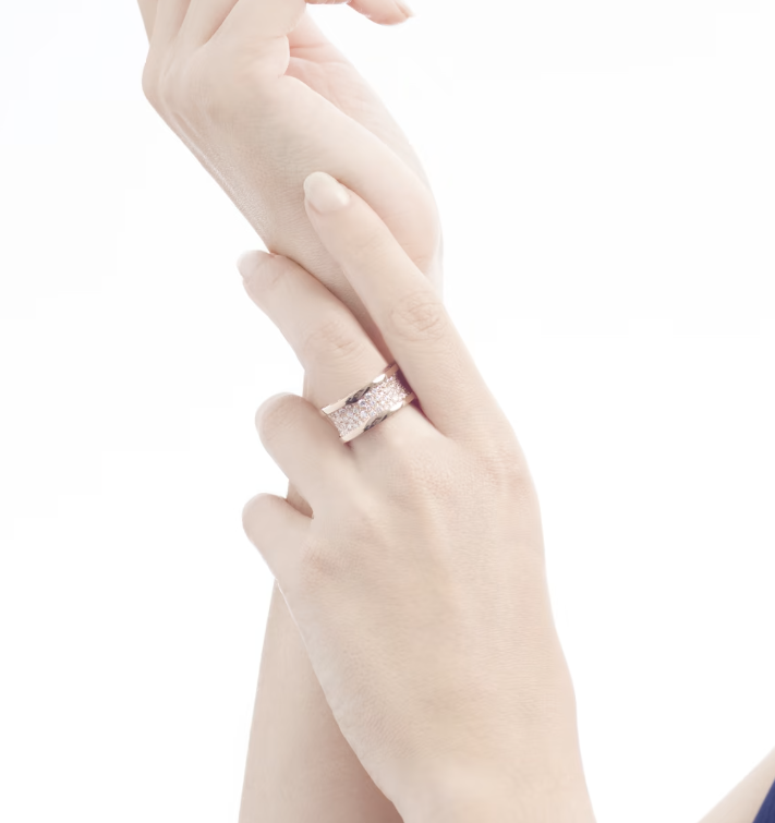 [Violet JW]ZERO 1 WITH PAVED DIAMONDS ON THE SPIRAL RING