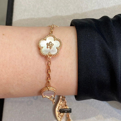 [Violet JW]LUCKY SPRING 5 MOTIF BRACELET