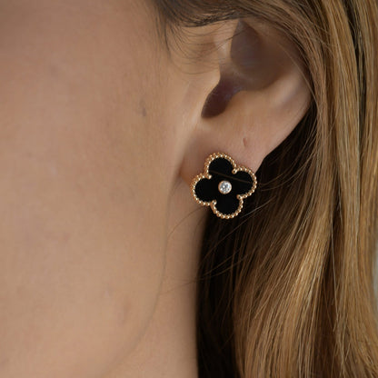 [Violet JW]CLOVER MEDIUM 1 MOTIFS ONYX DIAMOND EARRINGS