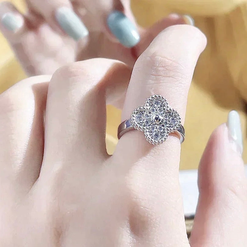 [Violet JW]CLOVER DIAMOND RING