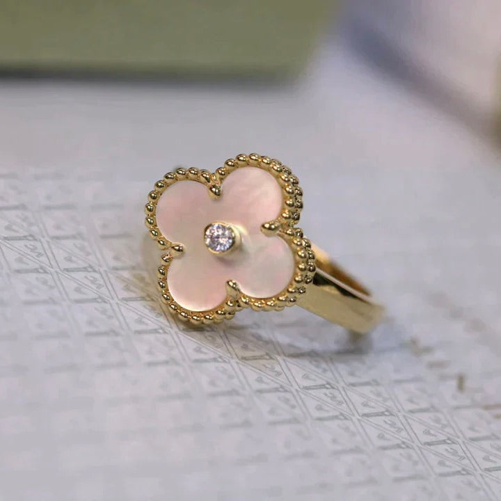 [Violet JW]CLOVER PINK MOP RING GOLD DIAMOND
