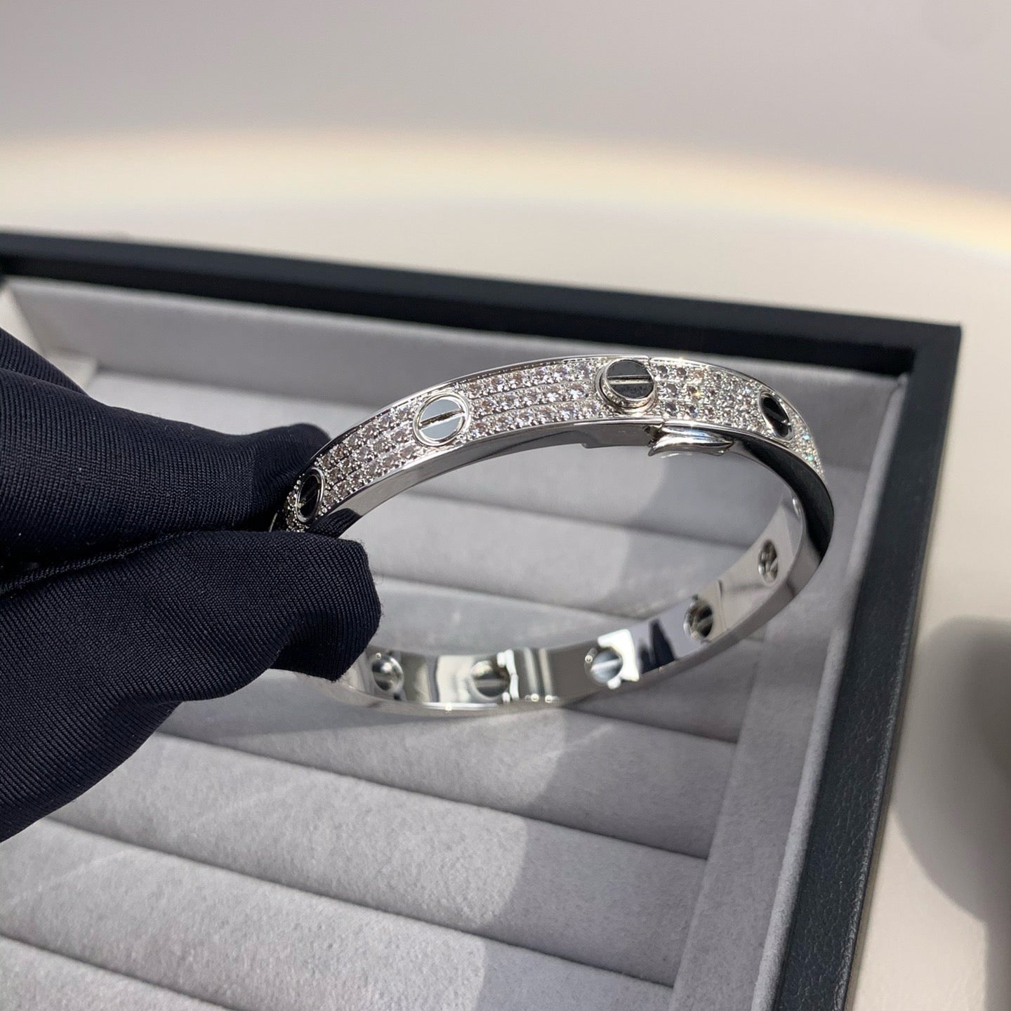 [Violet JW]LOVE BRACELET 6.1MM DIAMOND-PAVED CERAMIC