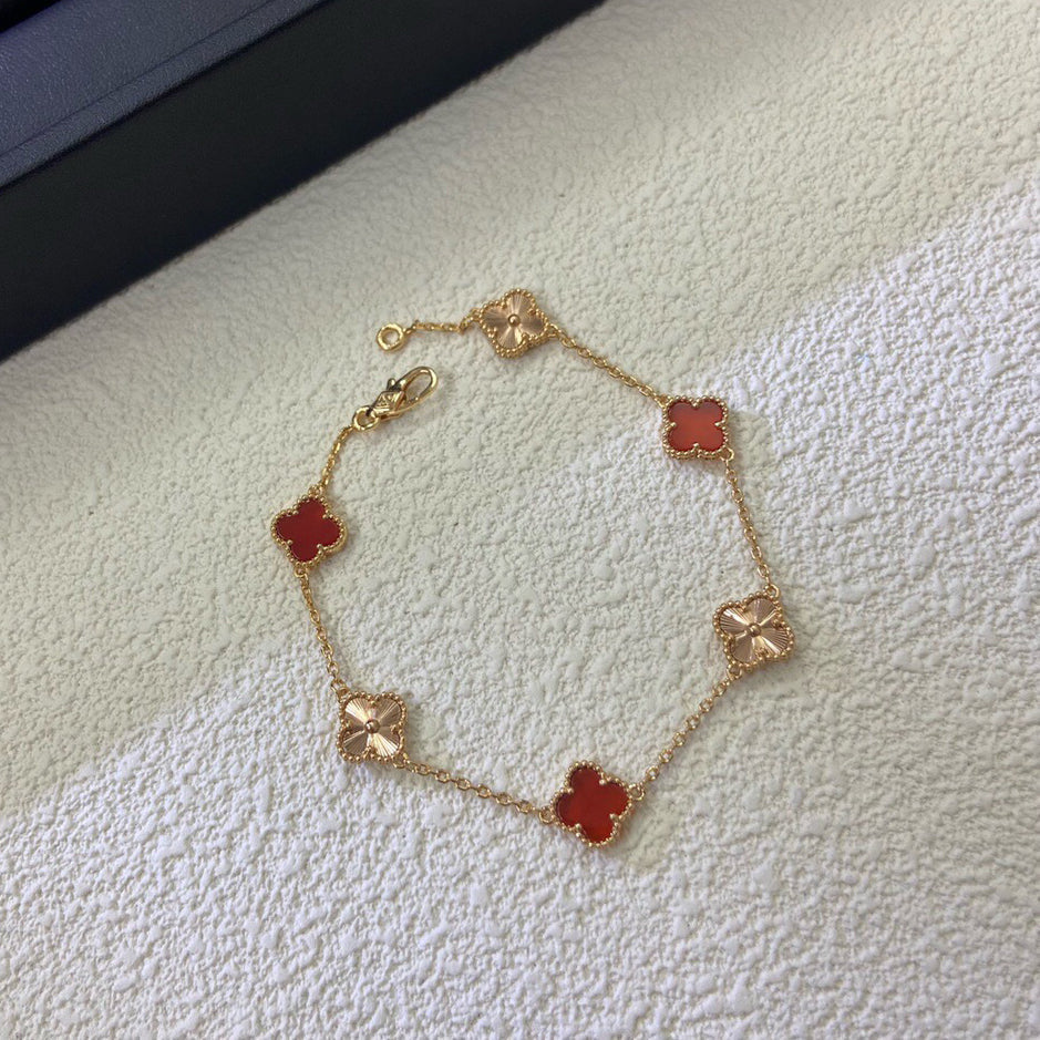 [Violet JW]CLOVER 6 MOTIF RED AGATE LASER BRACELET
