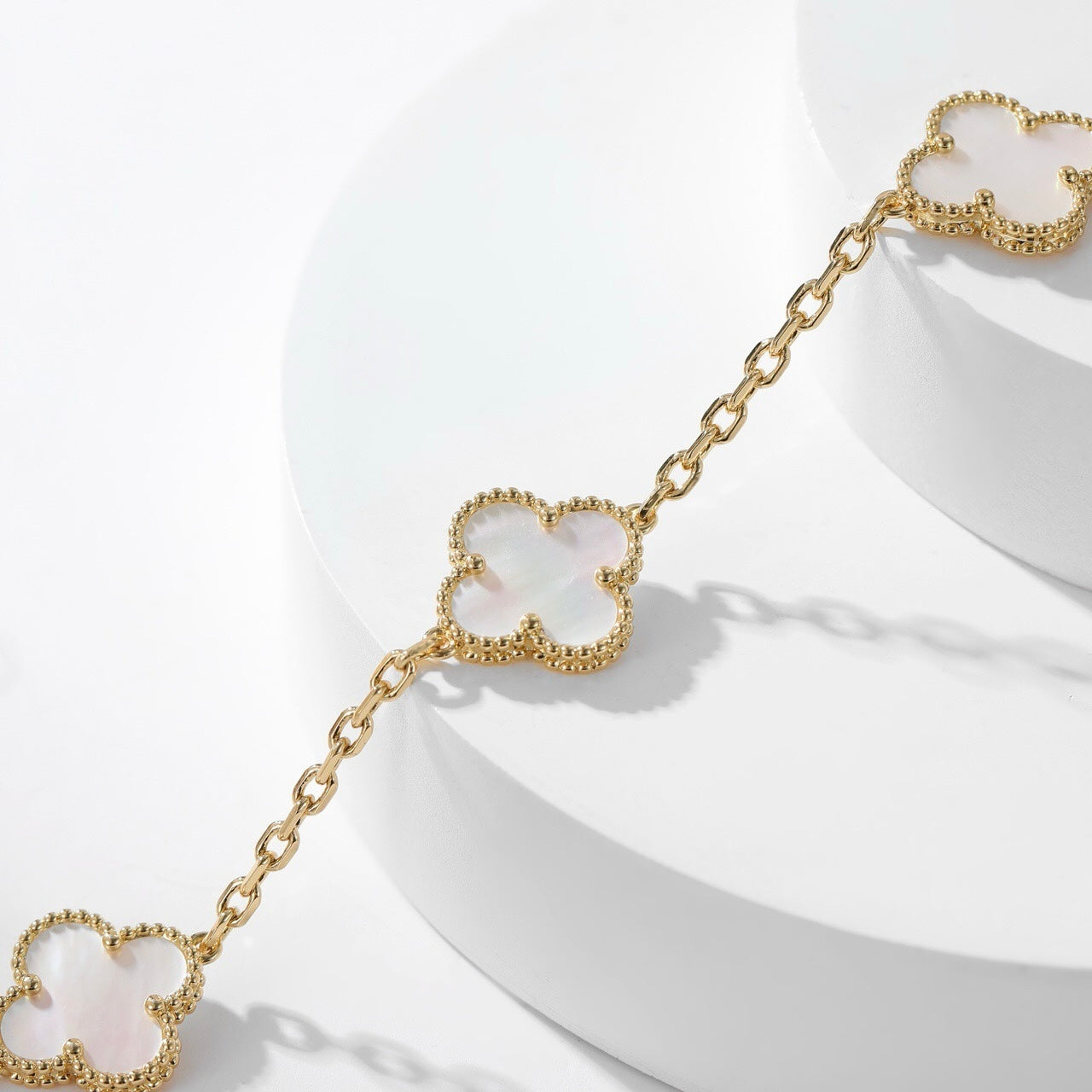[Violet JW]CLOVER 10 MOTIFS WHITE MOTHER OF PEARL NECKLACE