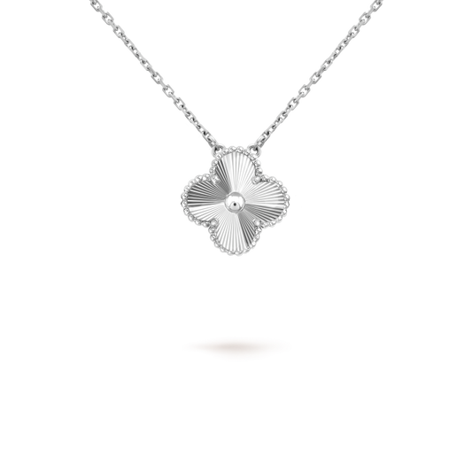[Violet JW]CLOVER 15MM LASER NECKLACE SILVER