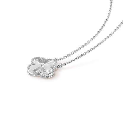 [Violet JW]CLOVER 15MM LASER NECKLACE SILVER