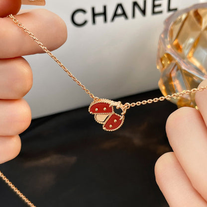 [Violet JW]LUCKY  CARNELIANS LADYBUG NECKLACE