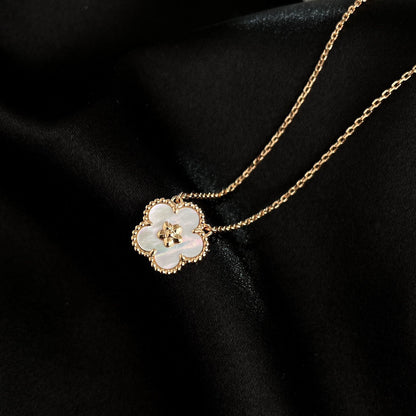 [Violet JW]LUCKY  WHITE MOP  PLUM BLOSSOM NECKLACE