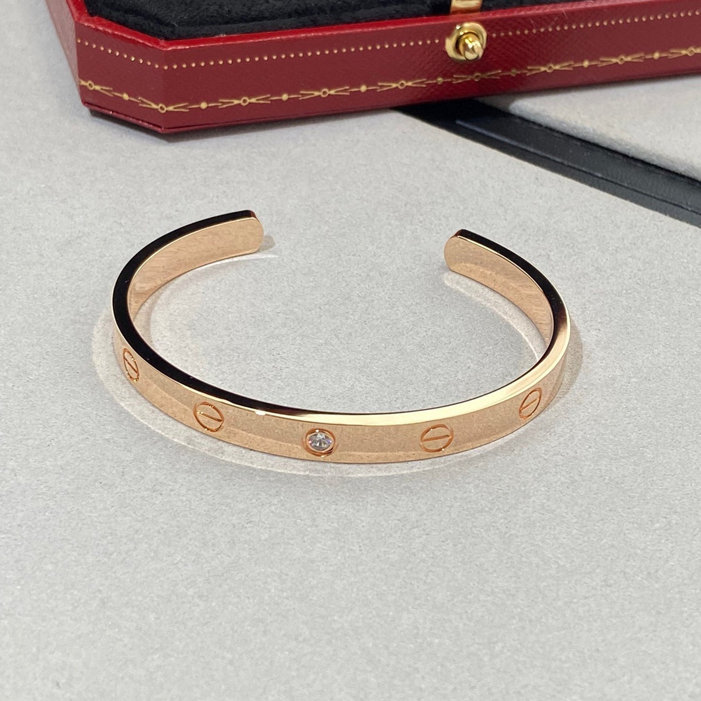 [Violet JW]LOVE BRACELET 6.1MM 1 DIAMOND OPEN CUFF