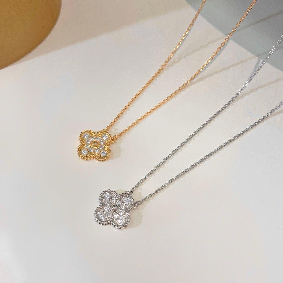 [Violet JW]CLOVER 15MM DIAMOND SINGLE FLOWER NECKLACE