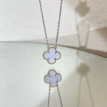 [Violet JW]CLOVER 15MM BLUE CHALCEDONY NECKLACE SILVER