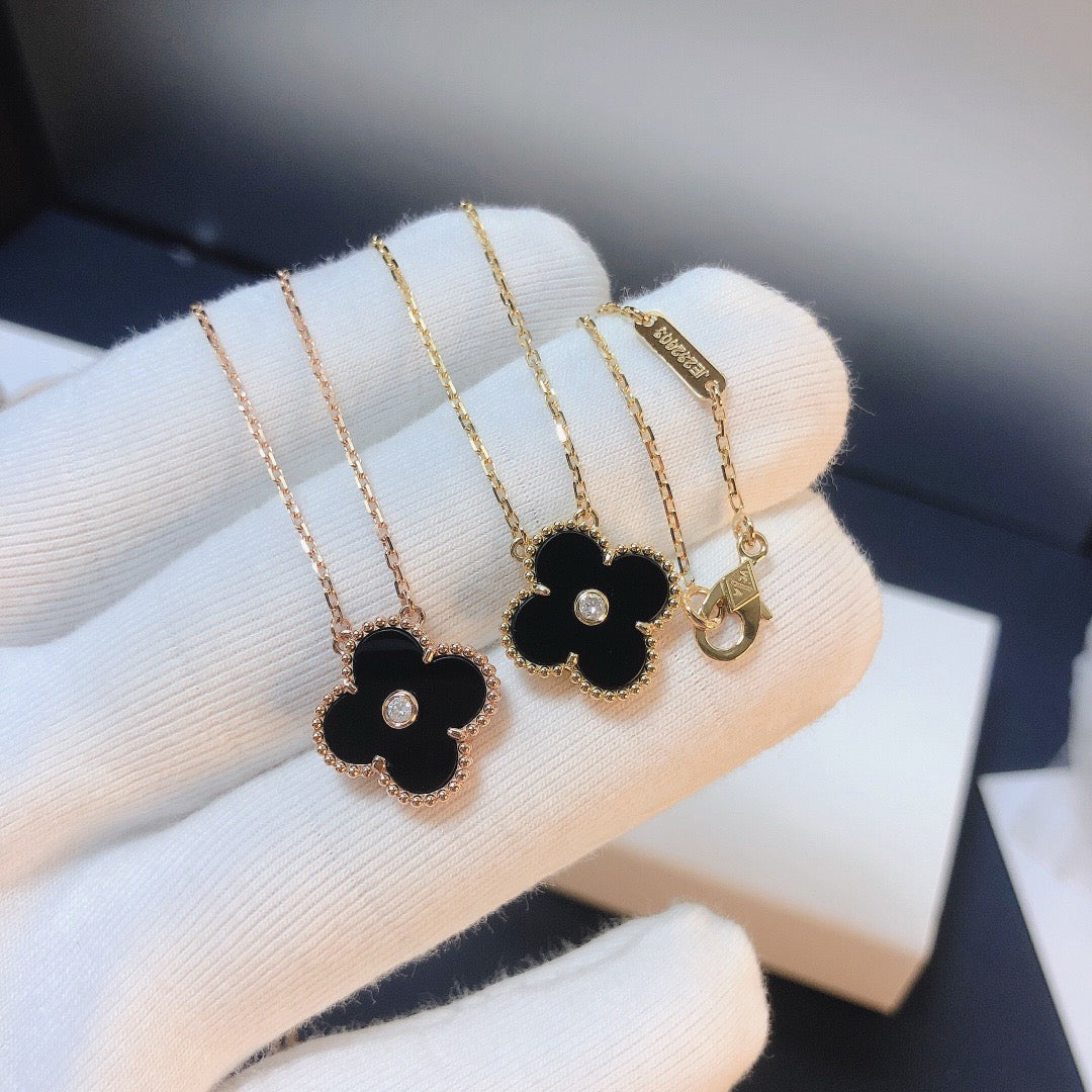 [Violet JW]CLOVER 15MM DIAMOND ONYX NECKLACE