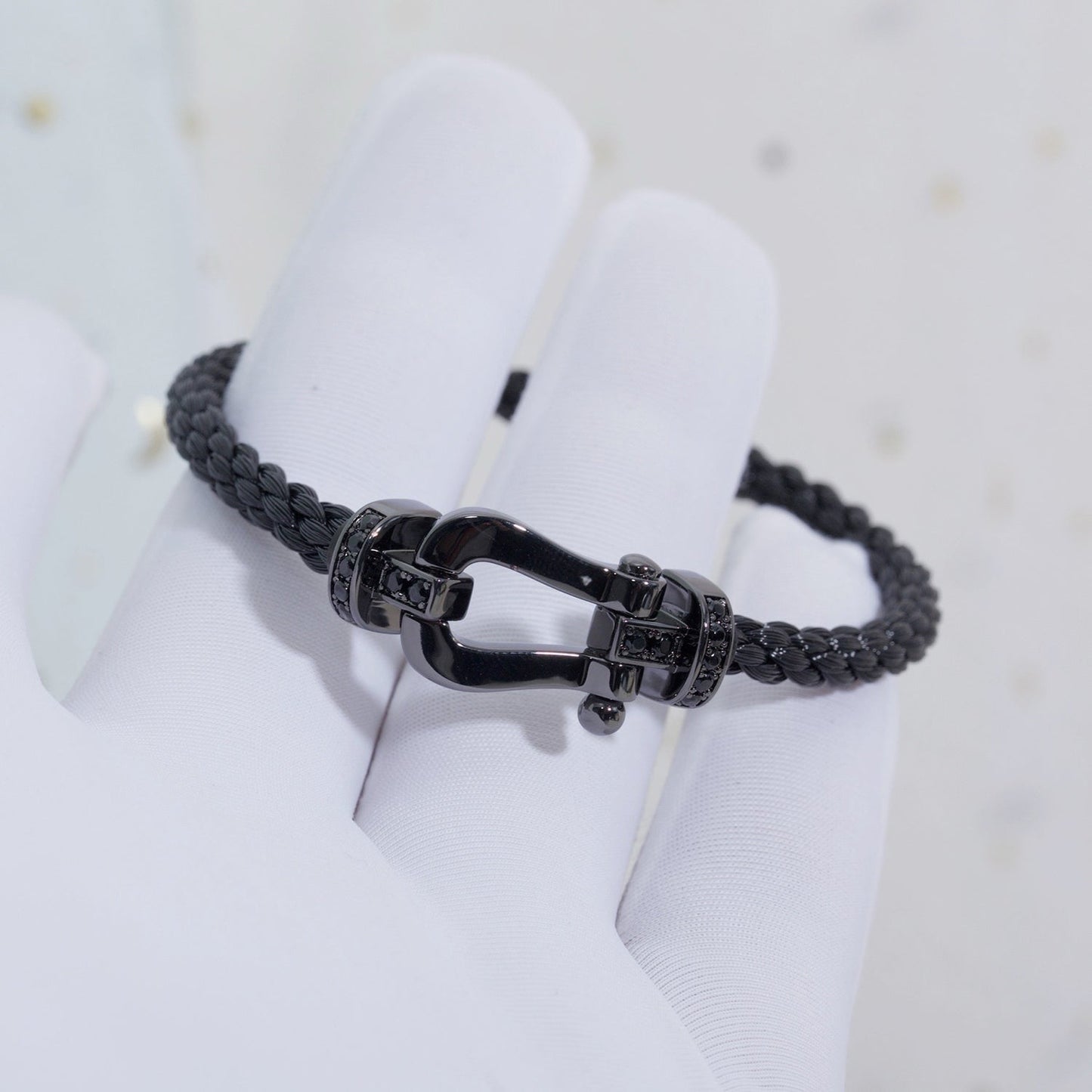 [Violet JW]FORCE LARGE SERIES HORSESHOE BLACK SAMURAI BRACELET
