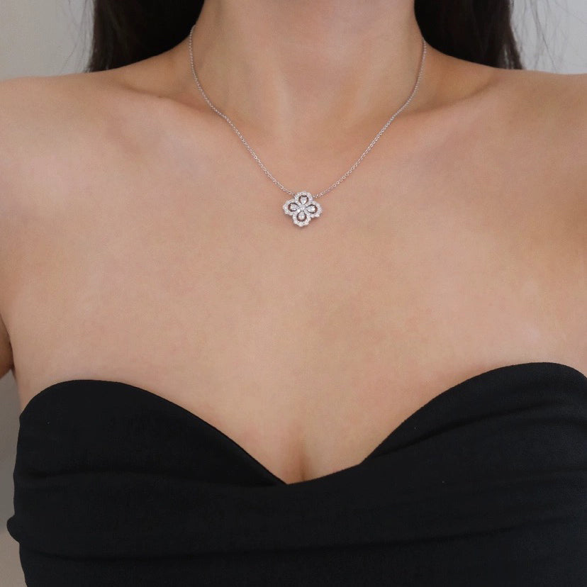 [Violet JW]LOOP NECKLACE FULL MOTIF DIAMOND COMBINATION