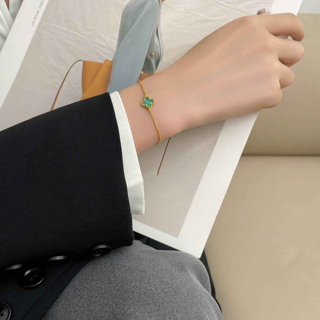 [Violet JW]CLOVER BRACELET MALACHITE 1 MOTIF