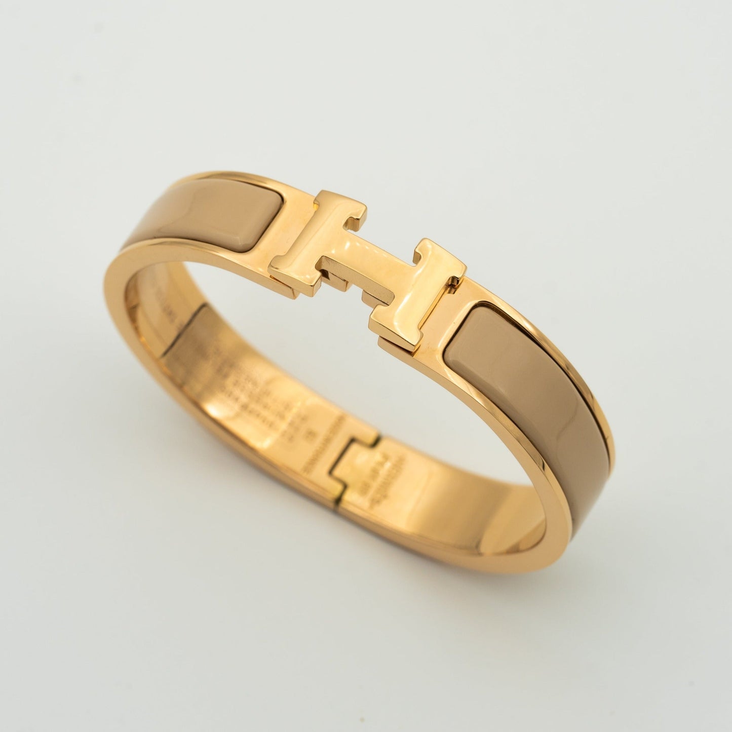 [Violet JW]H GREY BRACELET