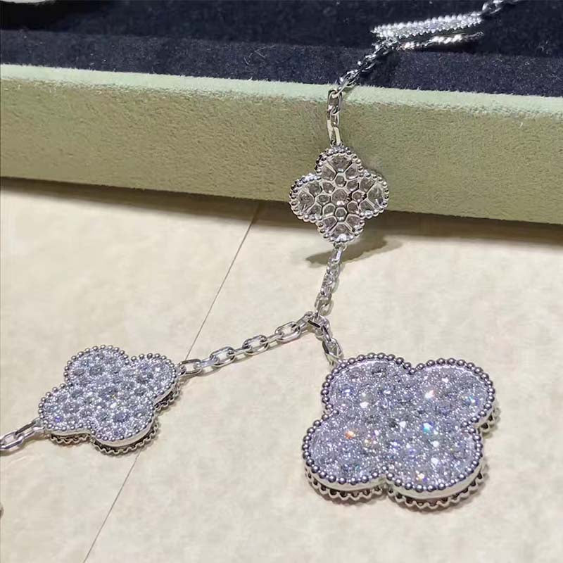 [Violet JW]CLOVER 6 MOTIFS SILVER DIAMOND BRACELET