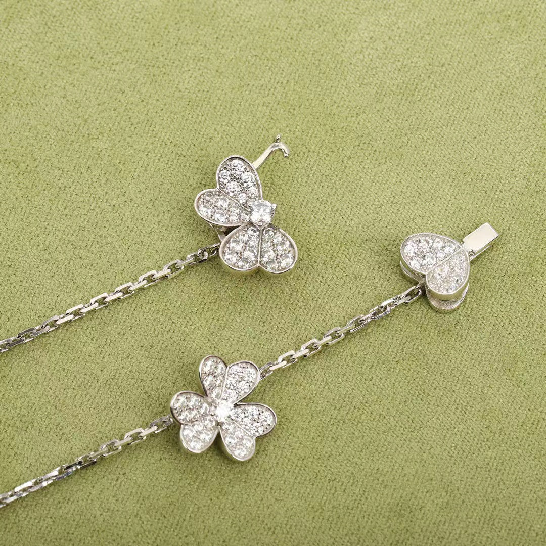 [Violet JW]FRIVOLE SILVER 9 FLOWERS NECKLACE
