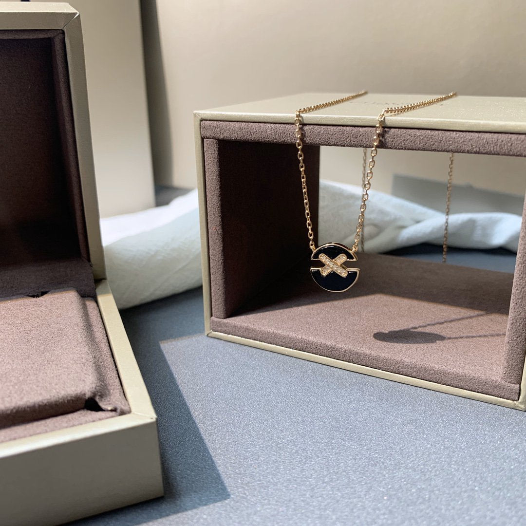 [Violet JW]JEUX DE PINK GOLD DIAMOND NECKLACE