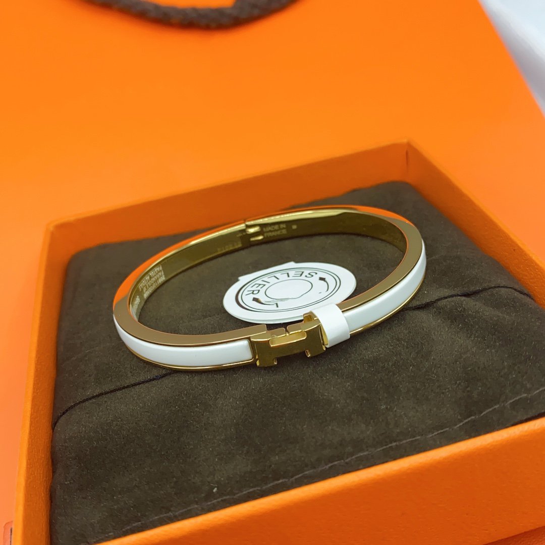 [Violet JW]CLASSIC HM CLIC WHITE 8MM ENAMEL BRACELET