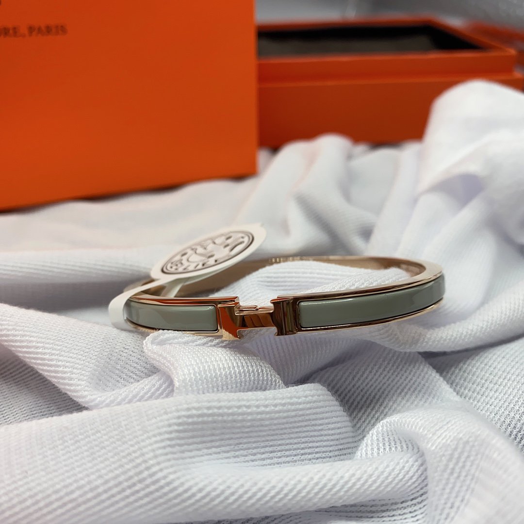 [Violet JW]CLASSIC HM CLIC GREEN 8MM ENAMEL BRACELET