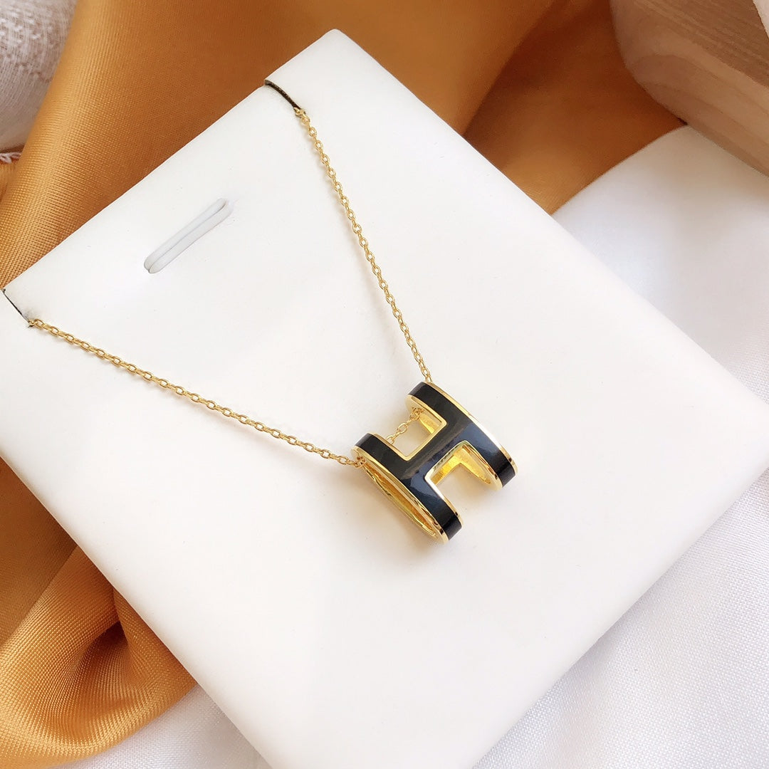 [Violet JW]HM CLIC BLACK ENAMEL GOLD NECKLACE