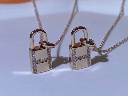 [Violet JW]HM ADVANCED NICHE LOCK HEAD NECKLACE DIAMONDS