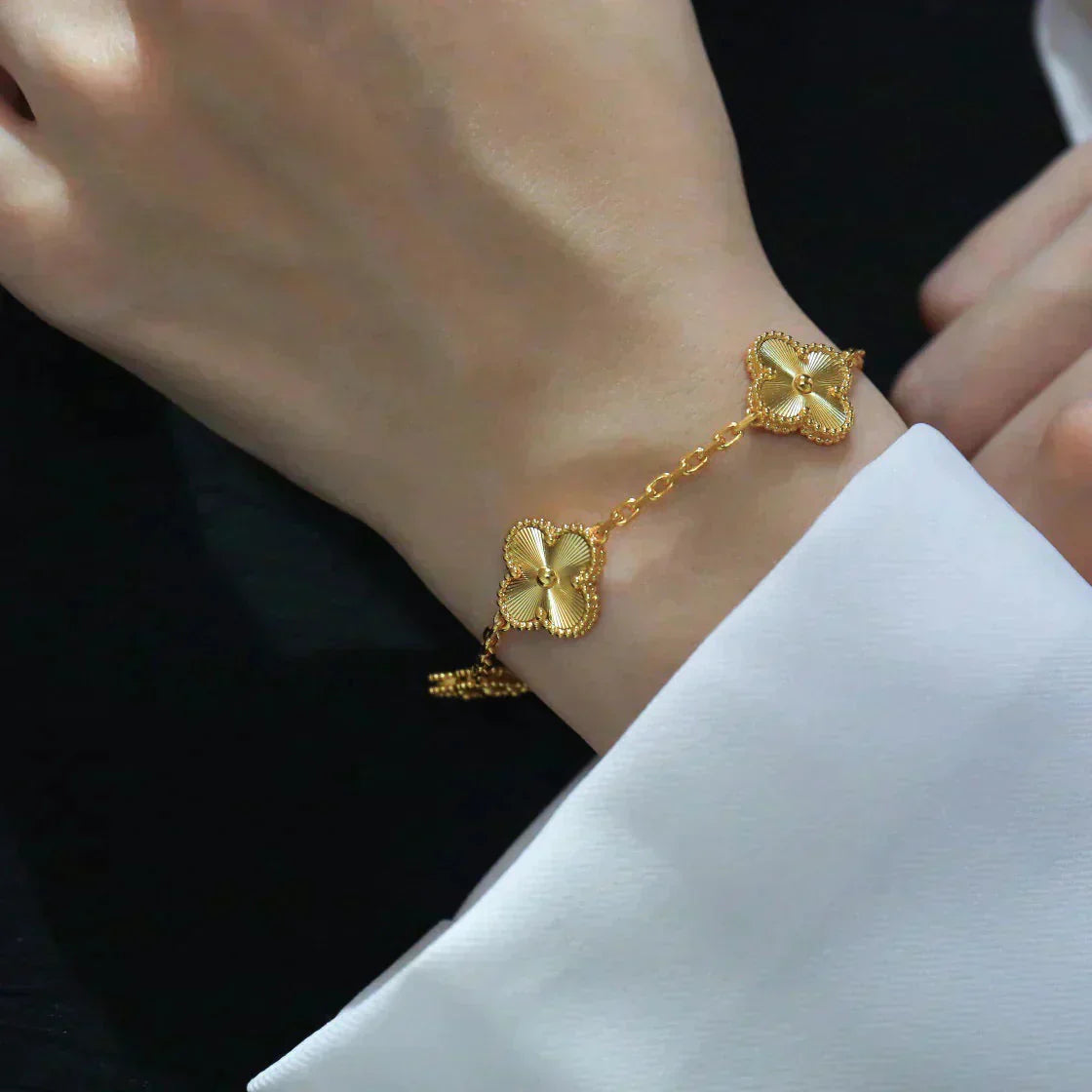 [Violet JW]CLOVER 5 FLOWERS LASER BRACELET